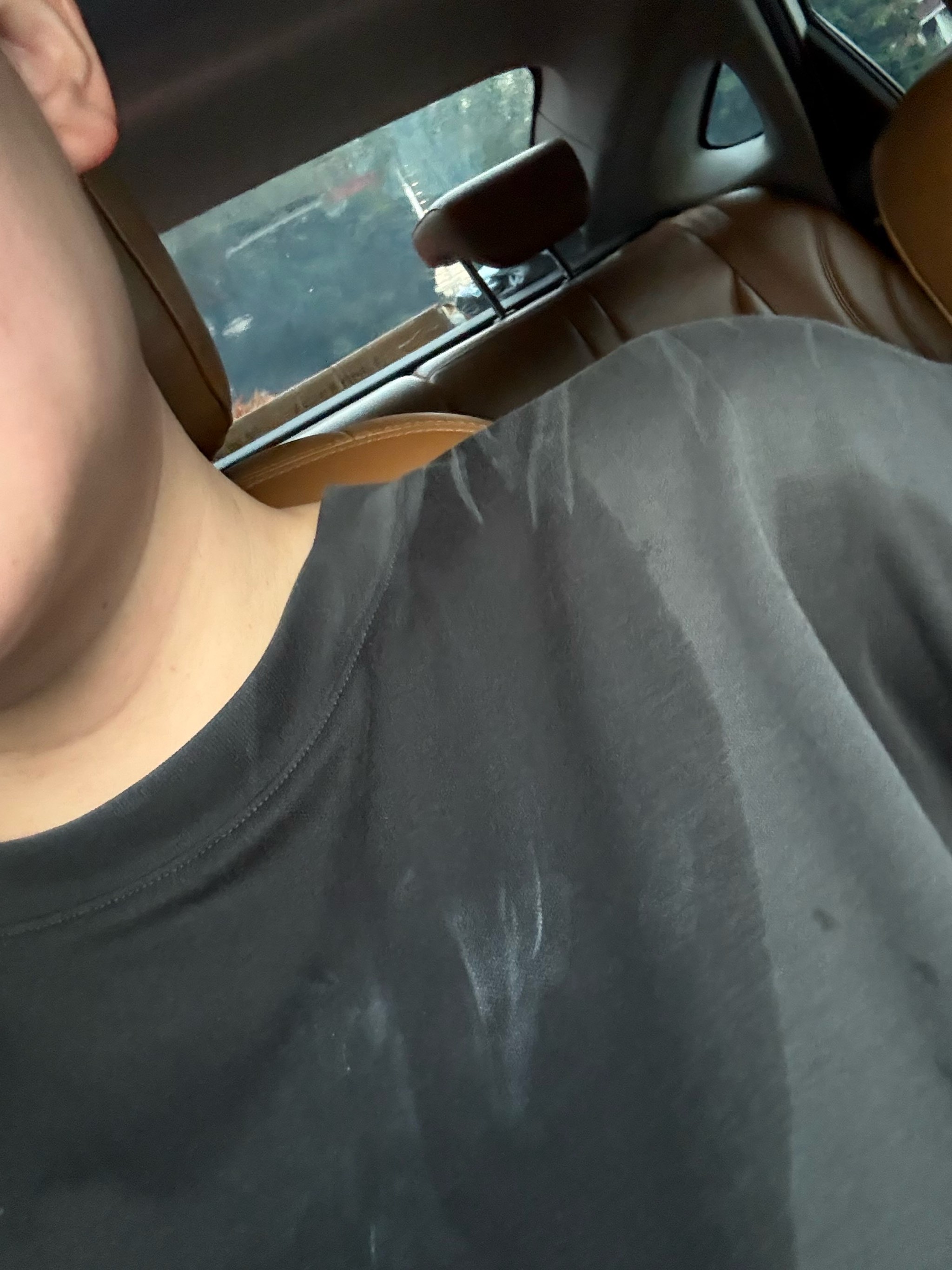 但她依然活 但她依然活