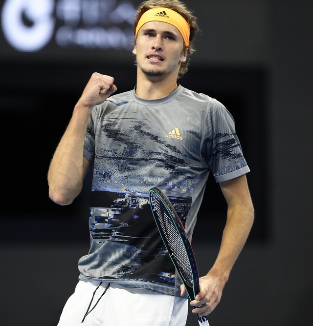 逆足传中 逆足传中