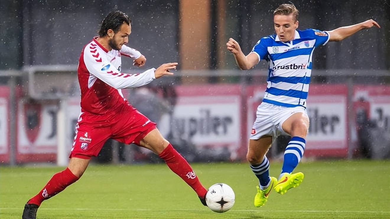 传一垒又偏 传一垒又偏