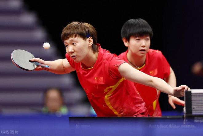 对比之下 对比之下